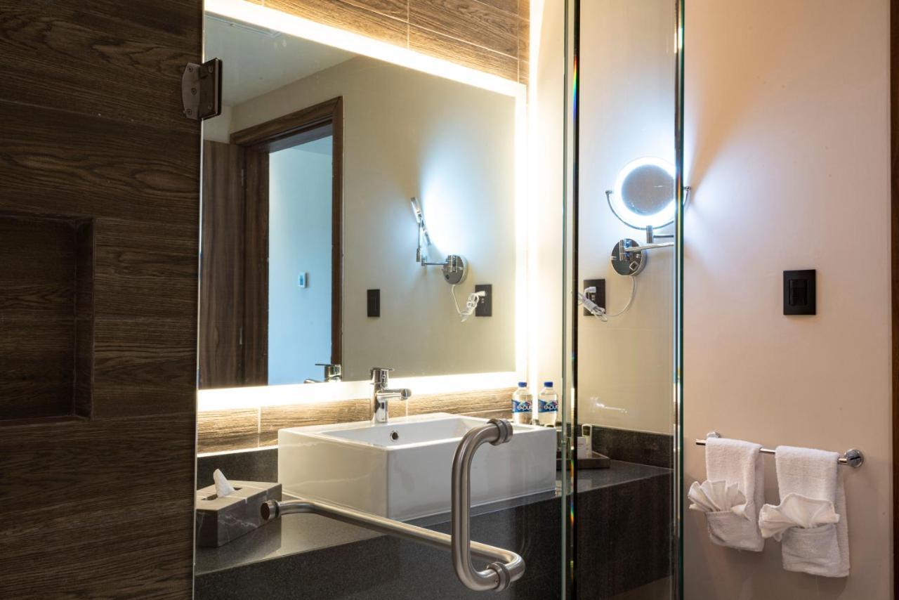 Best Western Plus Riviera ורקרוז מראה חיצוני תמונה