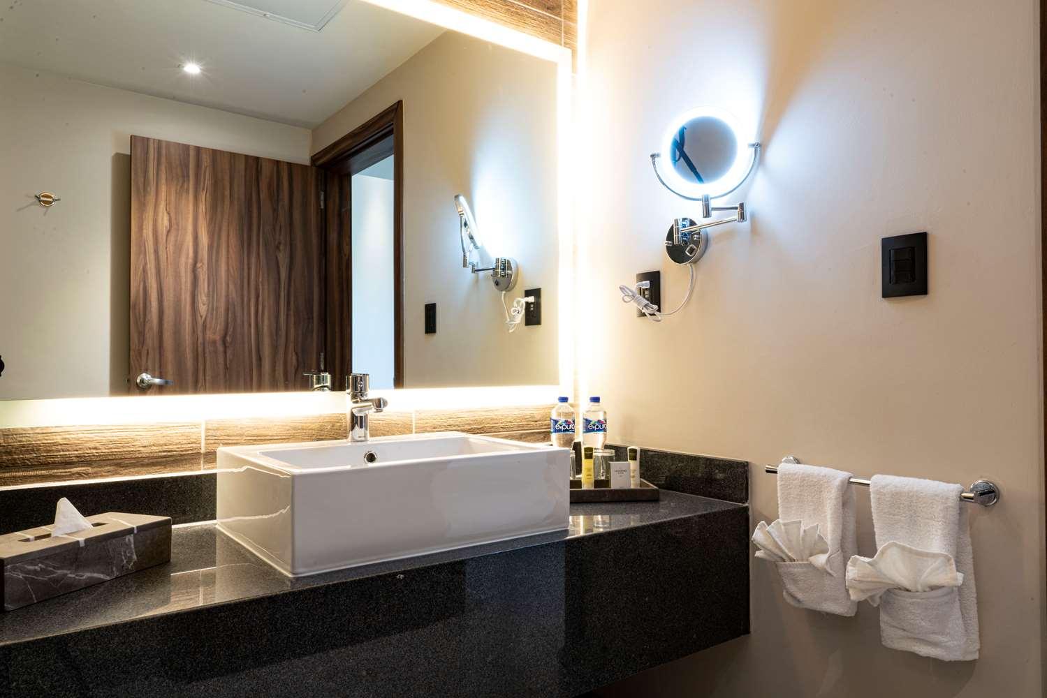 Best Western Plus Riviera ורקרוז מראה חיצוני תמונה